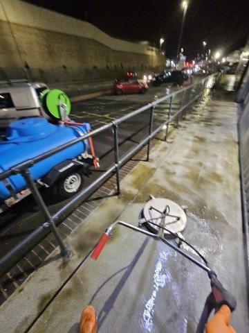 Shop front pressure washing,  commercial pressure washing 